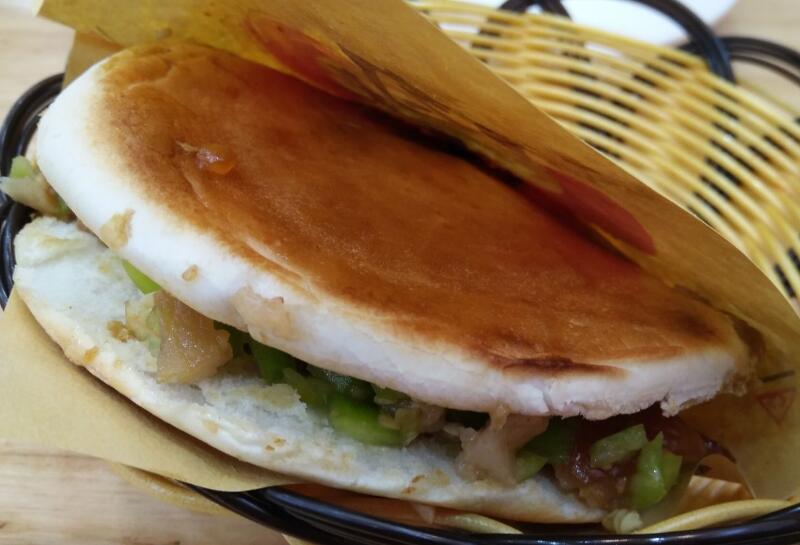 食品機(jī)械賦能潼關(guān)縣肉夾饃產(chǎn)業(yè)高質(zhì)量發(fā)展