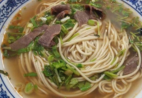 地方立法為“牛肉湯產(chǎn)業(yè)化”立規(guī)矩 ——食品裝備迎來從“賣設(shè)備”到“做體系”的新機(jī)遇