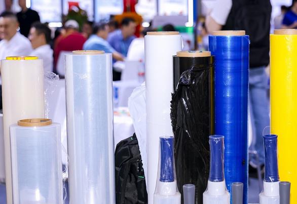 關(guān)于征求《包裝用聚乙烯吹塑薄膜》等 5 項(xiàng)推薦性國家標(biāo)準(zhǔn)意見的通知