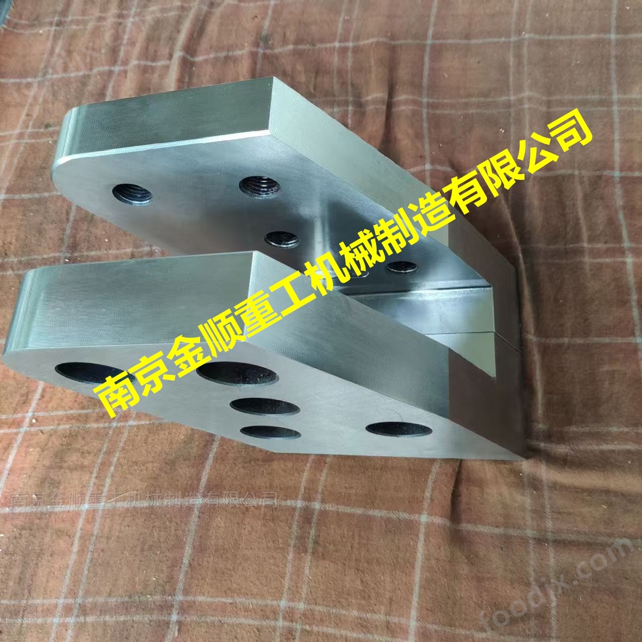 美國Iron Ax鷹嘴剪刀片