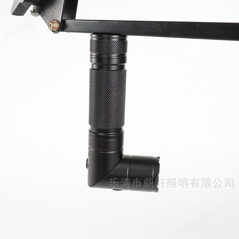 LED多功能強光電筒3W磁吸電量顯示轉角巡檢